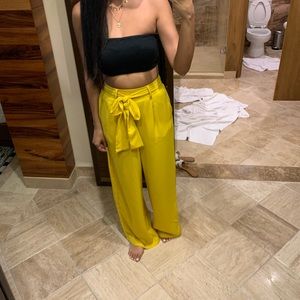 Yellow pants